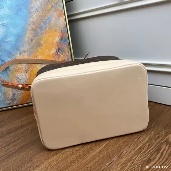 AAA Pruses Bags LOUIS NOÉ VUITTON 0610